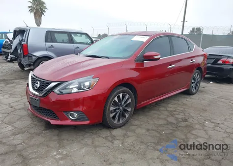 2017 Nissan Sentra Sr z USA, uszkodzony, nr VIN 3N1AB7AP1HY375662